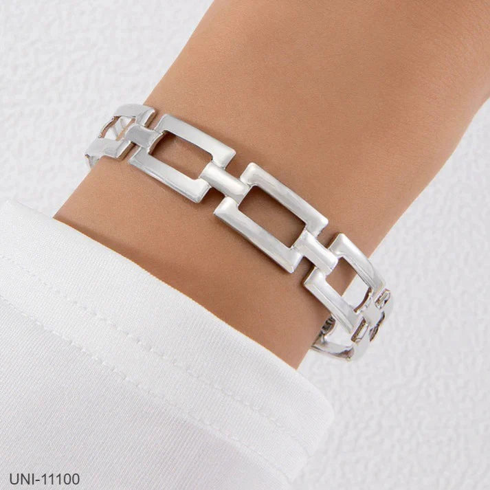 Luxury Silver Bangle - Bracelet
