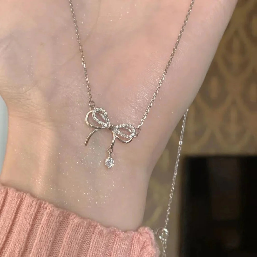Flash Bow Silver - Necklace