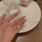 Pearl & Flower - Necklace