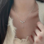 Silver Leaf - Necklace 4.7 18
