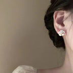 Pearly Diamond Flower - Earring
