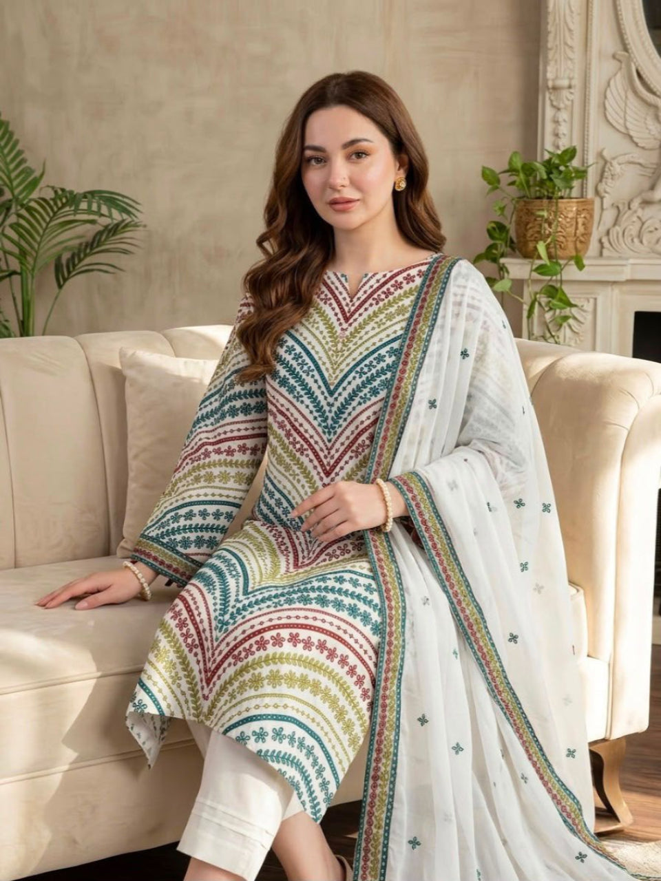 Elegant Embroidered 3 Piece Lawn Suit
