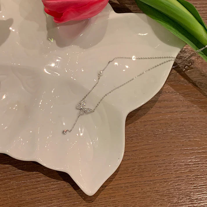 Pearl & Butterfly Silver - Necklace