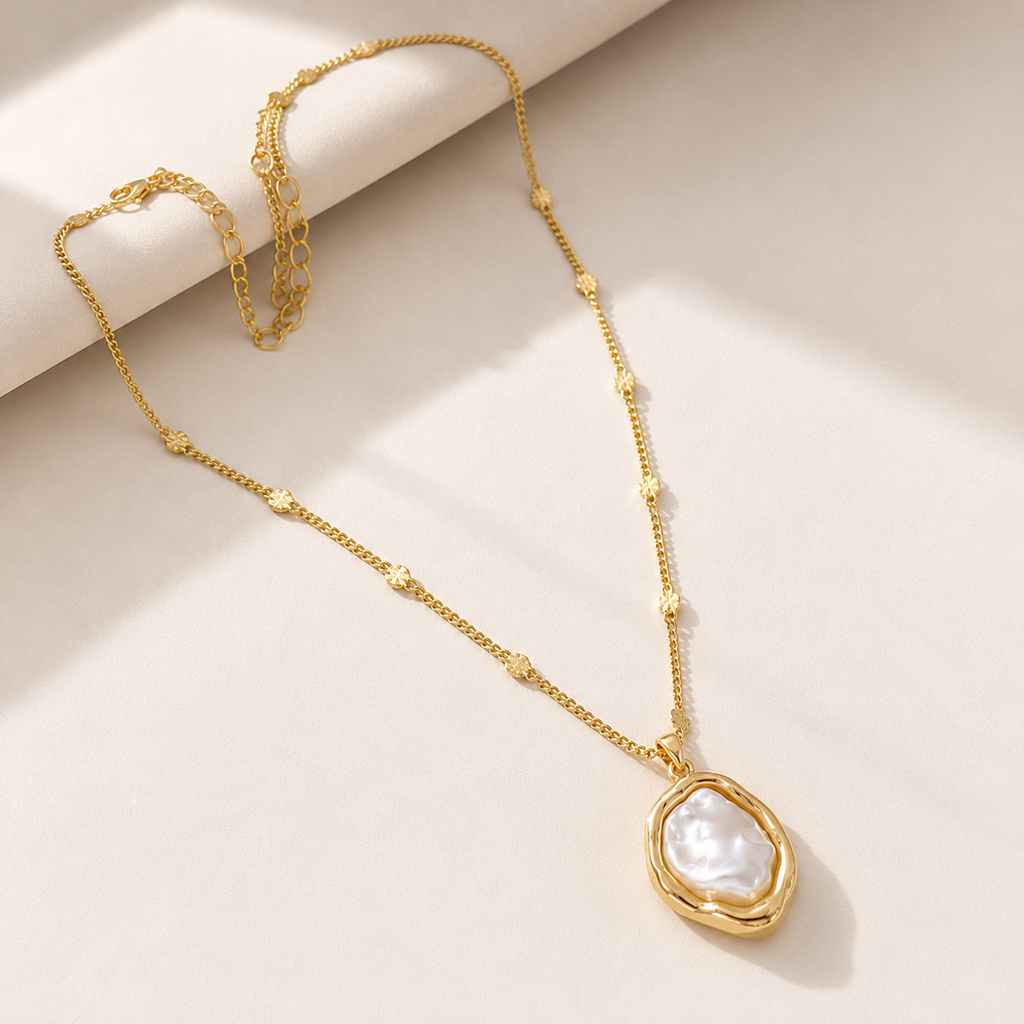 Luxury Irregular Pearl Pendant Necklace for Women