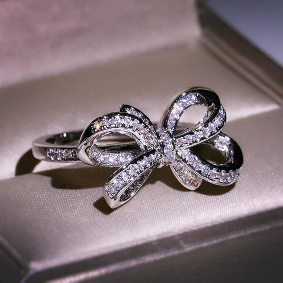 Flash Bow Diamond - Ring