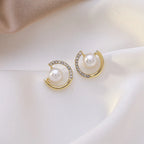 Pearl & Diamond Circle - Earring
