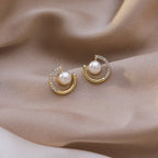 Pearl & Diamond Circle - Earring