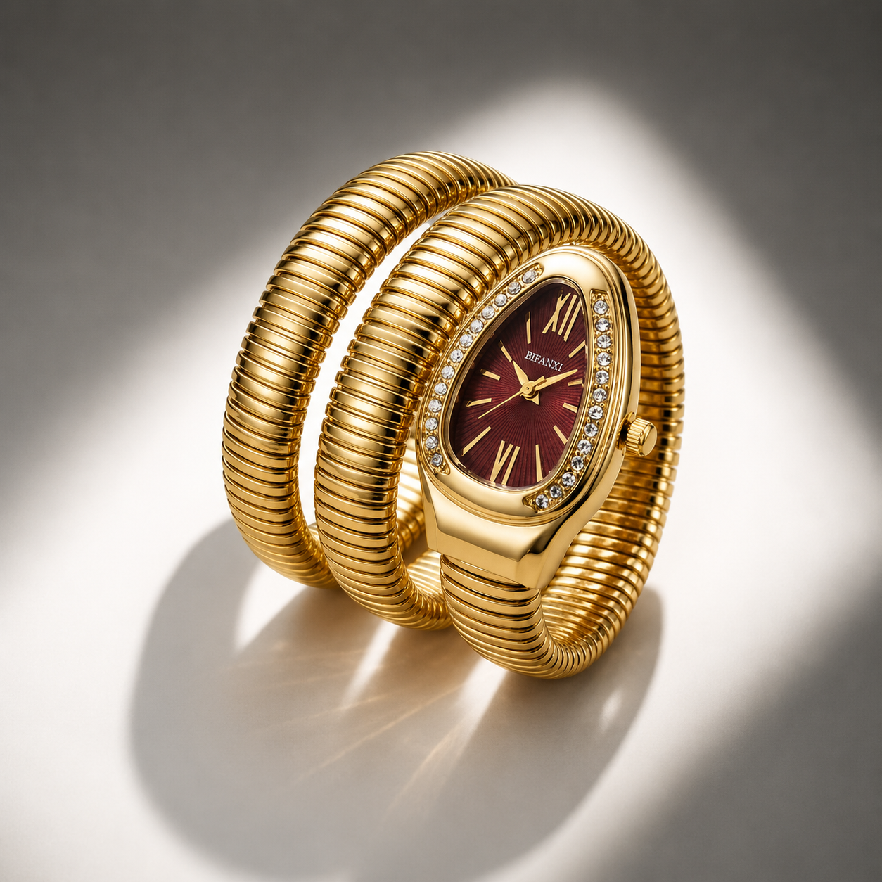 Luxury Gold Serpentine Bracelet Watch for Women