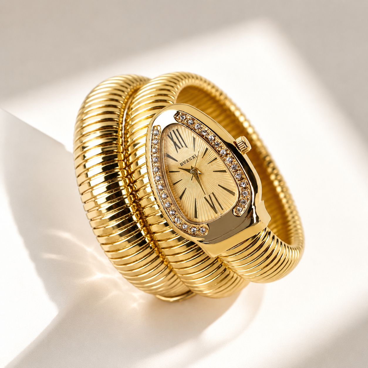 Luxury Gold Serpentine Bracelet Watch for Women